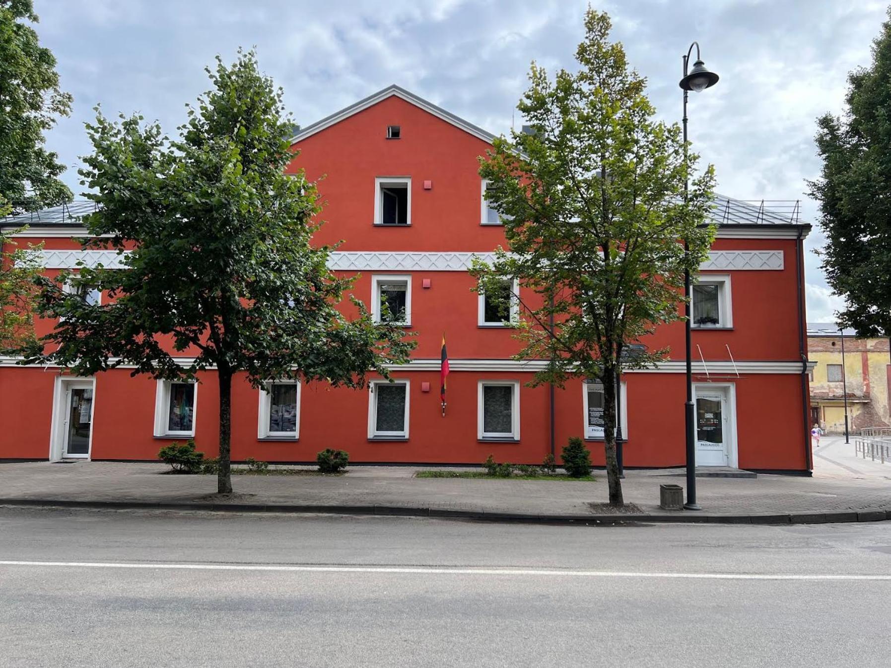 Bell Tower Apartment Плунґє Екстер'єр фото